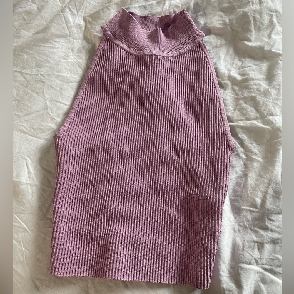 Stunning ARITZIA Top